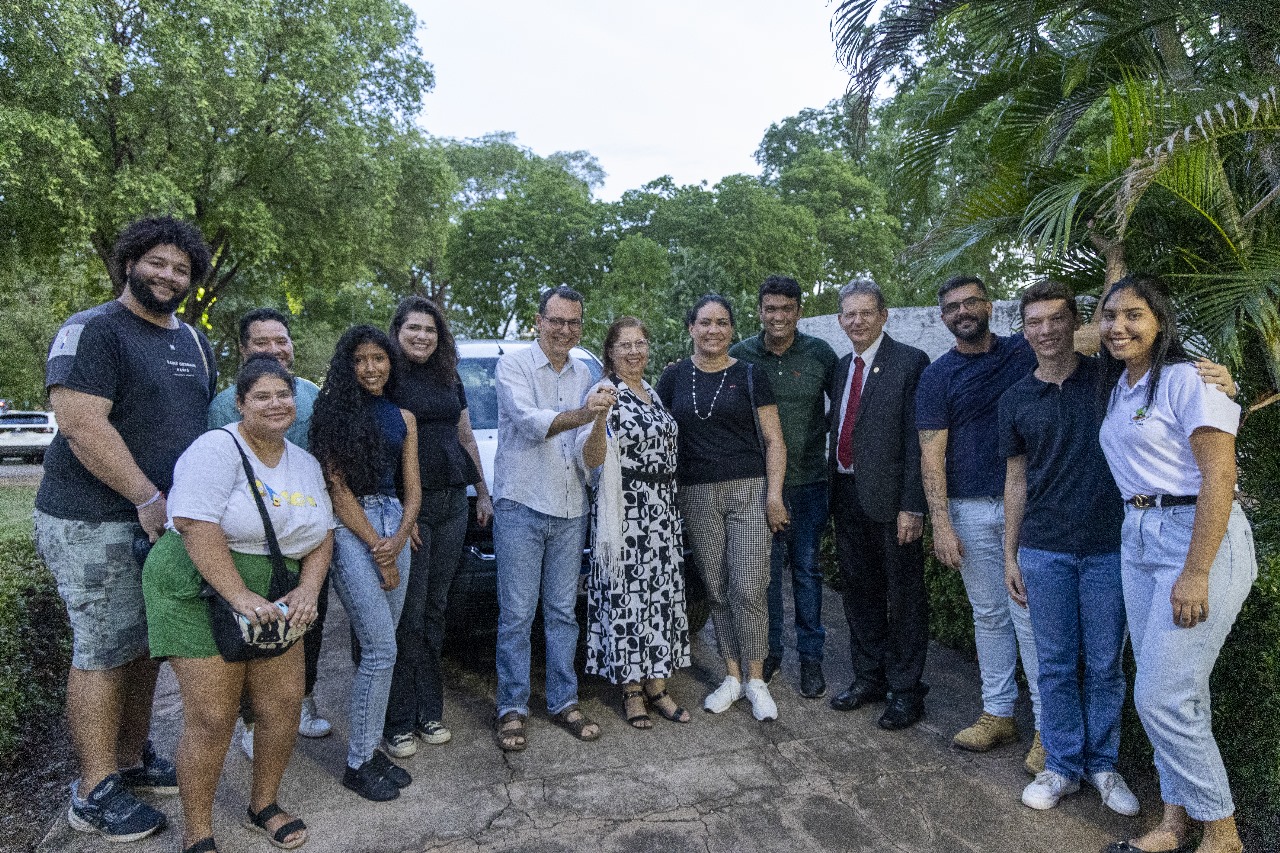 Lúdio entrega emenda agroecologia - foto Flávio André