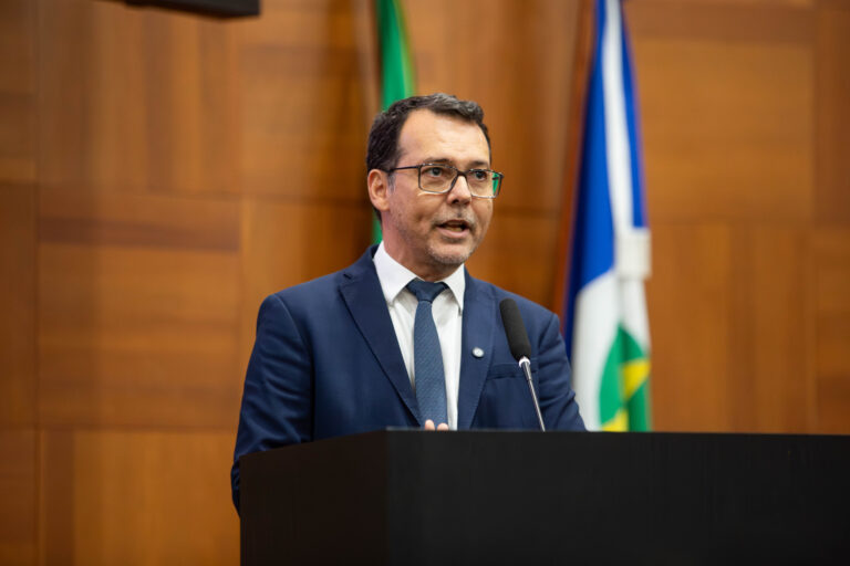 Lúdio sessão veto do TJ - foto Angelo Varela ALMT